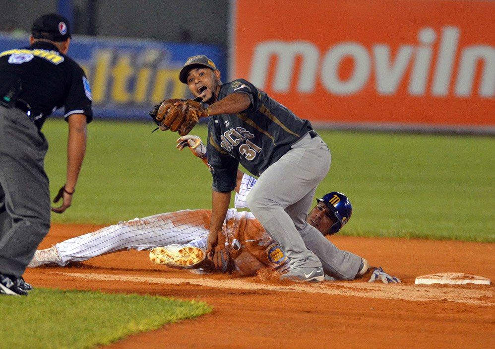 Bancamiga raises passion for Venezuelan baseball